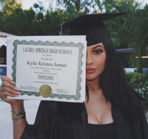 kylie jenner gets graduates