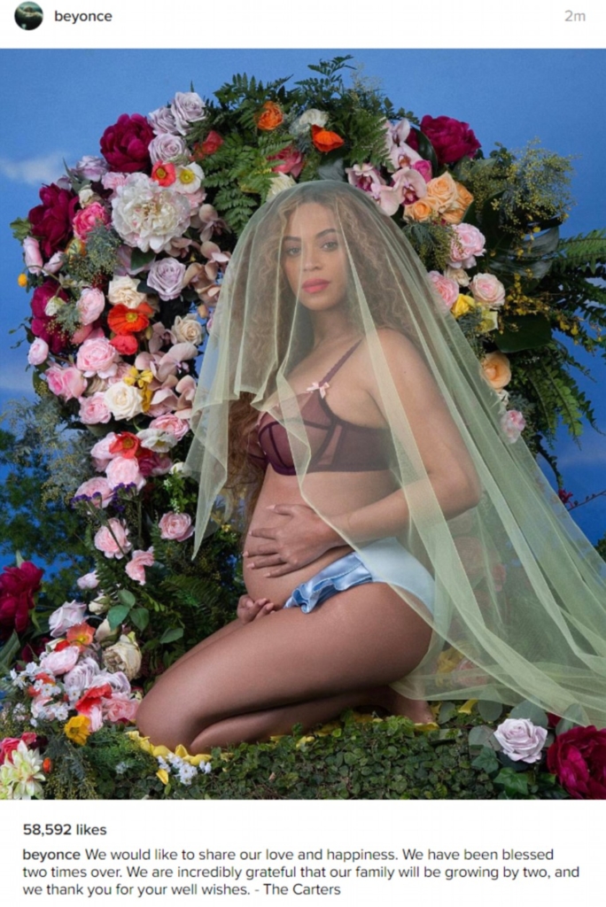 Beyonce Pregnant with twins 