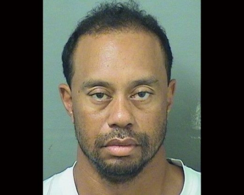 tiger woods arrested for suspicion of DUI